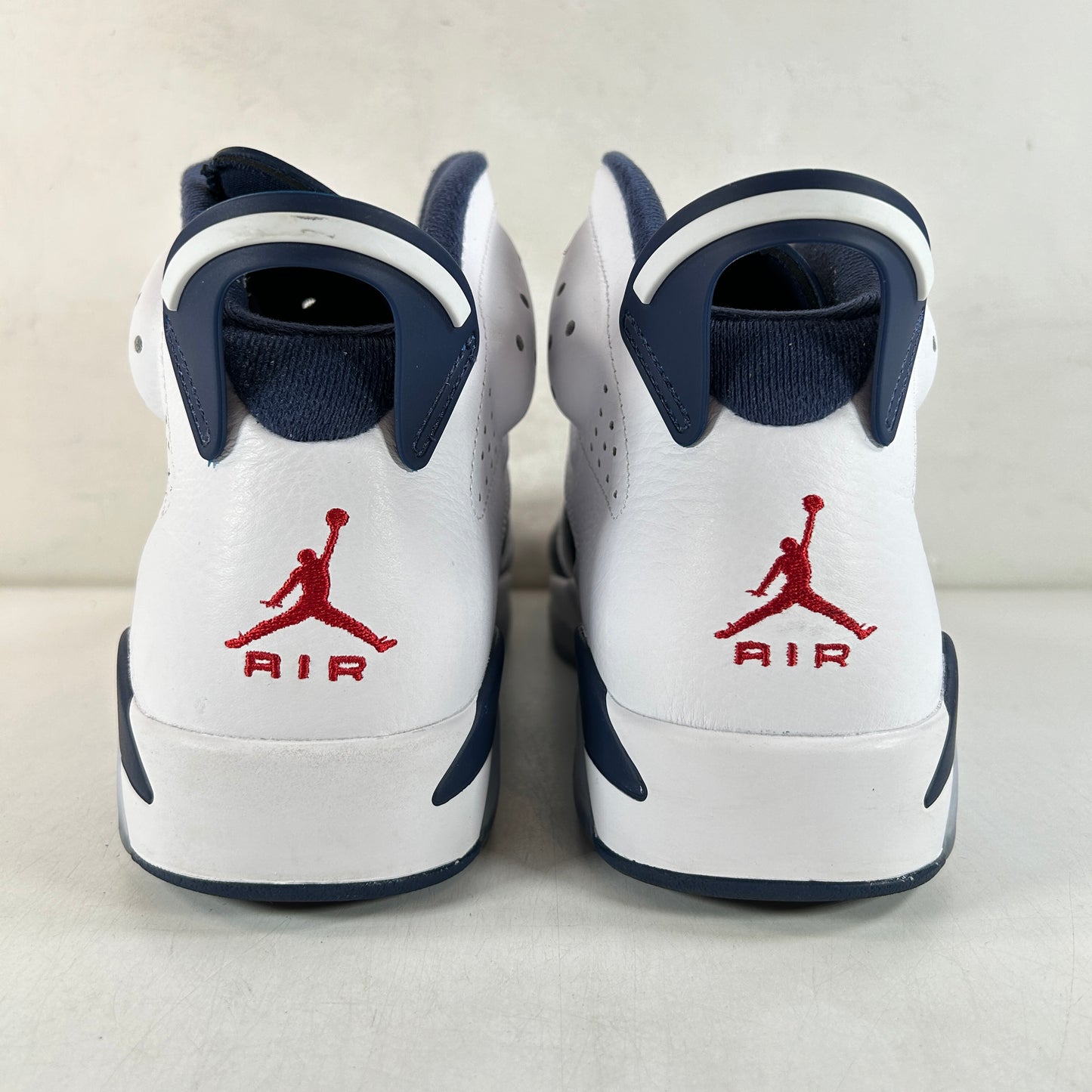 CT8529 164 Jordan 6 Retro Olympic (2024) - 12 M (Used)