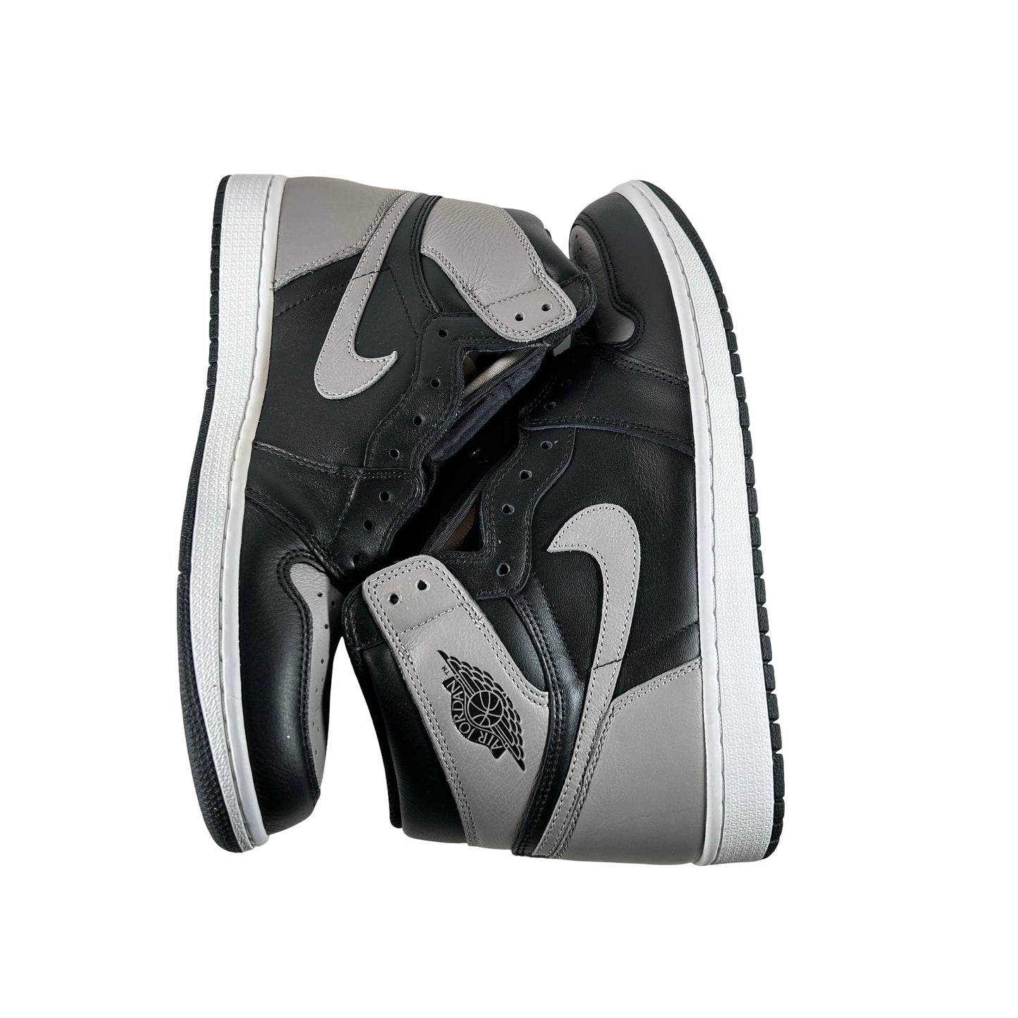 555088 013 Jordan 1 Shadow (2018) [CONDITIONAL] - 11.5 M (Left Shoe Yellowing)