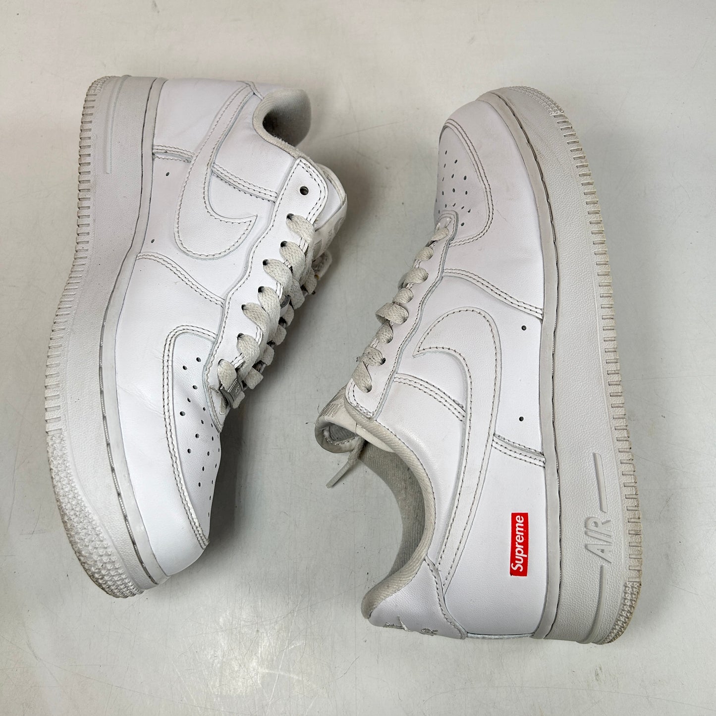 CU9225 100 Nike Air Force 1 Low Supreme White [USED] - 8 M (Used2)