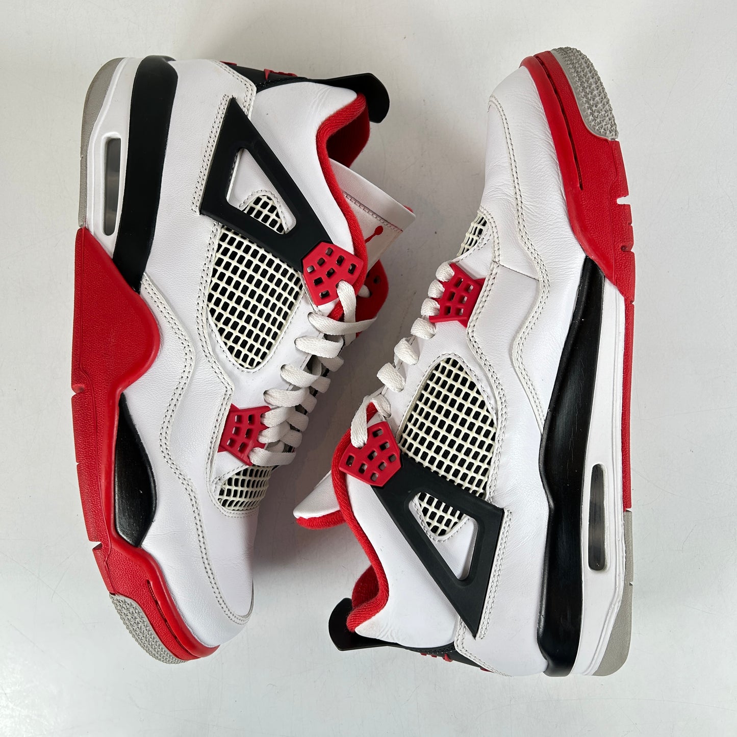 DC7770 160 Jordan 4 Retro Rojo Fuego (2020)