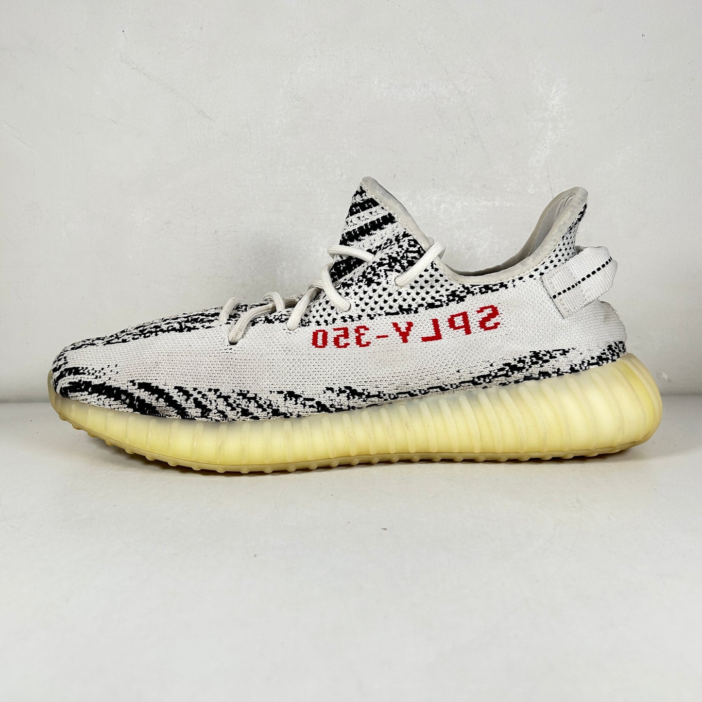 CP9654 Yeezy 350 V2 Cebra