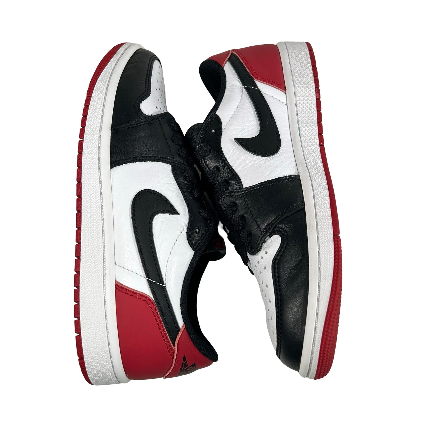 CZ0790 106  Jordan 1 Retro Low OG Black Toe (2023) [USED] - 7.5 M (Used)