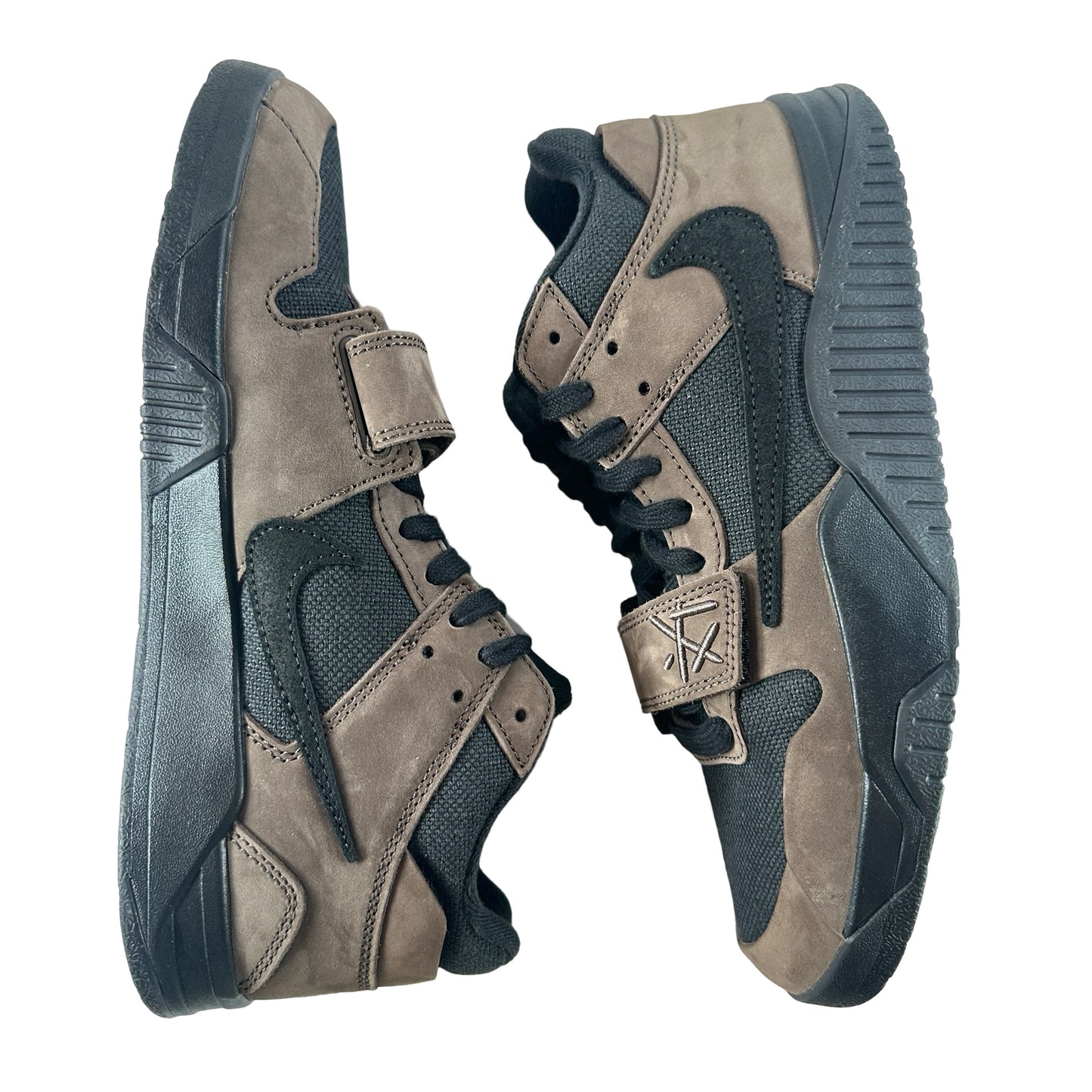 FZ8117 204 Jordan Jumpman Jack TR Travis Scott Dark Mocha [USED] - 9 M (Used)