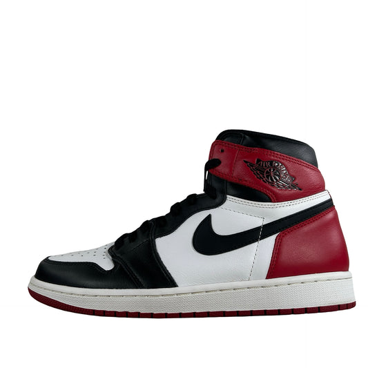 555088 125 Jordan 1 Retro Black Toe (2016) [USED] - 10 M (Used2)