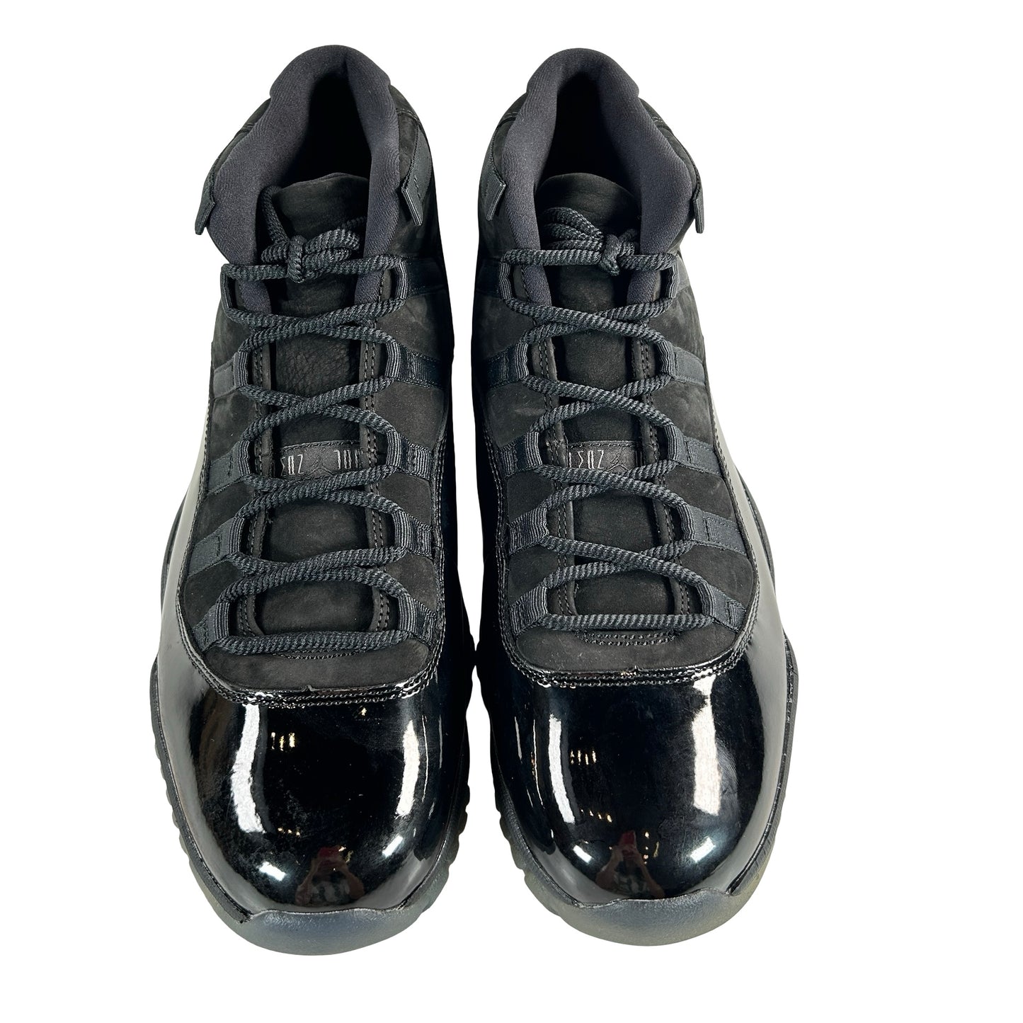 378037 005 Jordan 11 Retro Cap and Gown [CONDITIONAL] - 11 M (Yellowing)