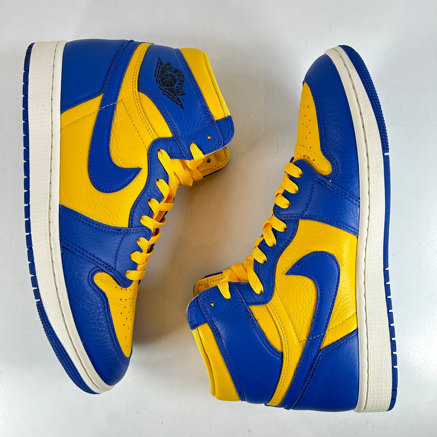 FD2596 700 Jordan 1 Retro High OG Reverse Laney (Women's) [USED] - 11.5 W (Used)