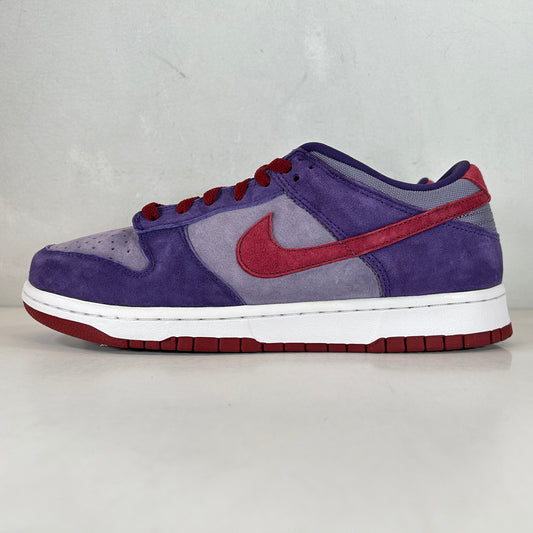 CU1726 500 Nike Dunk Low Plum (2023) [USED] - 9 M (Used)