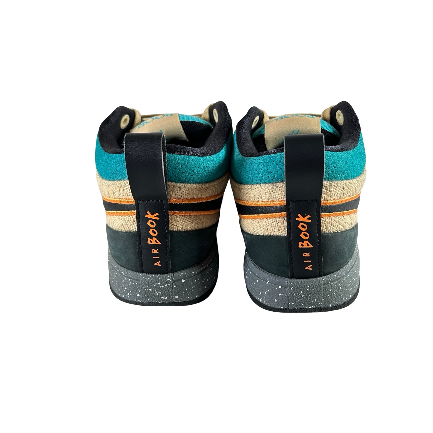 IF2406 200 Nike Book 1 Mowabb [USED] - 9 M (Used)