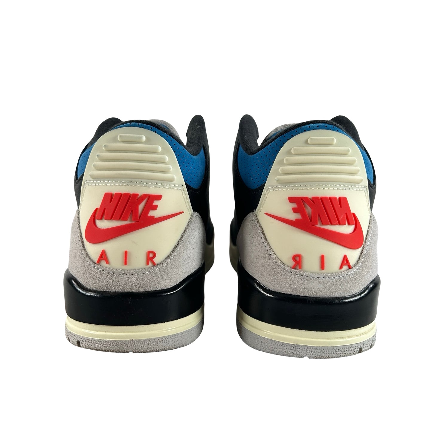 IB8967 004 Jordan 3 Retro OG Rare Air [USED] - 9.5 M (Used)