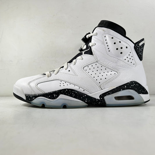 CT8529 112 Jordan 6 Retro Reverse Oreo [USED] - 9 M (Used)