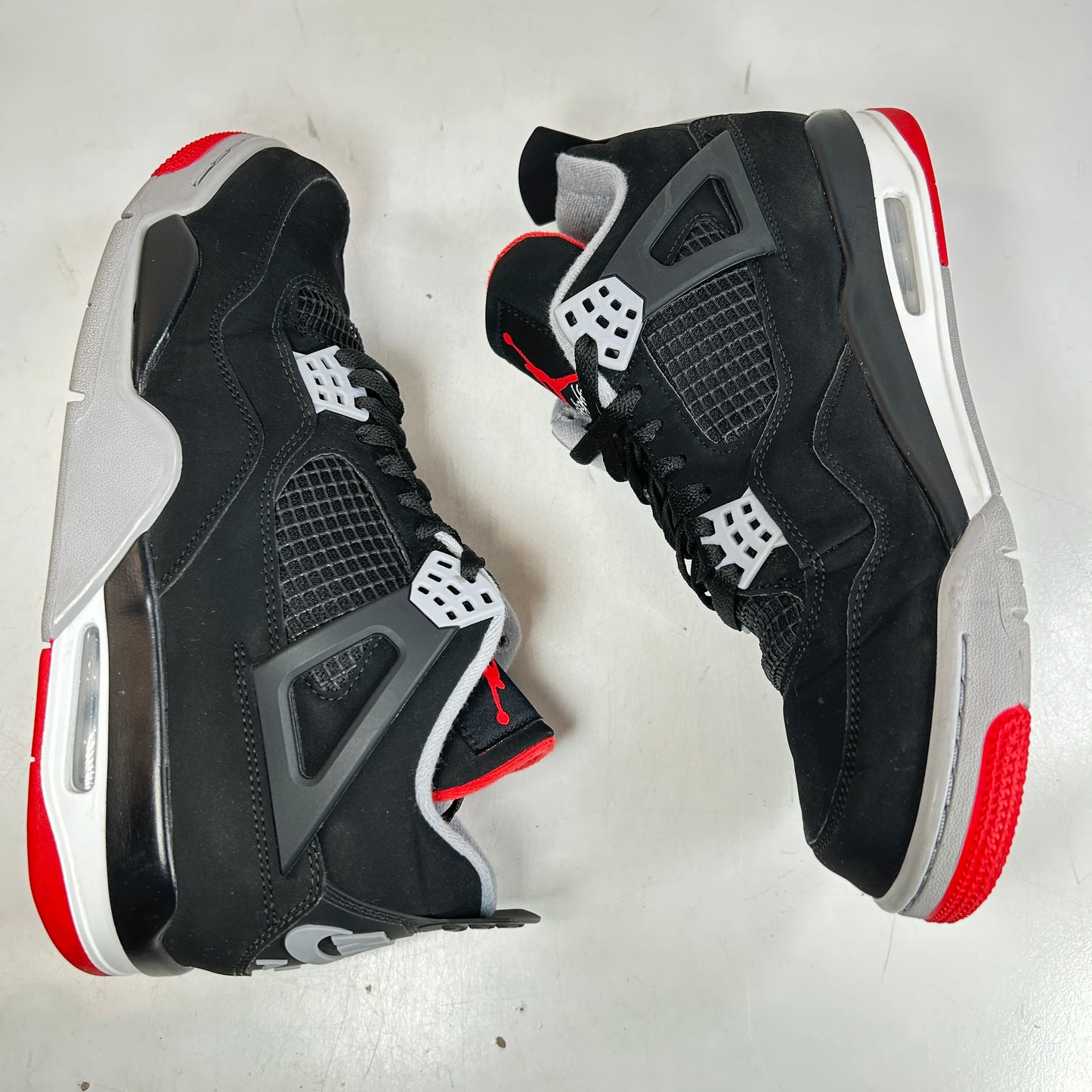 308497 060 Jordan 4 Bred (2019) [USED] - 10 M (Used4)