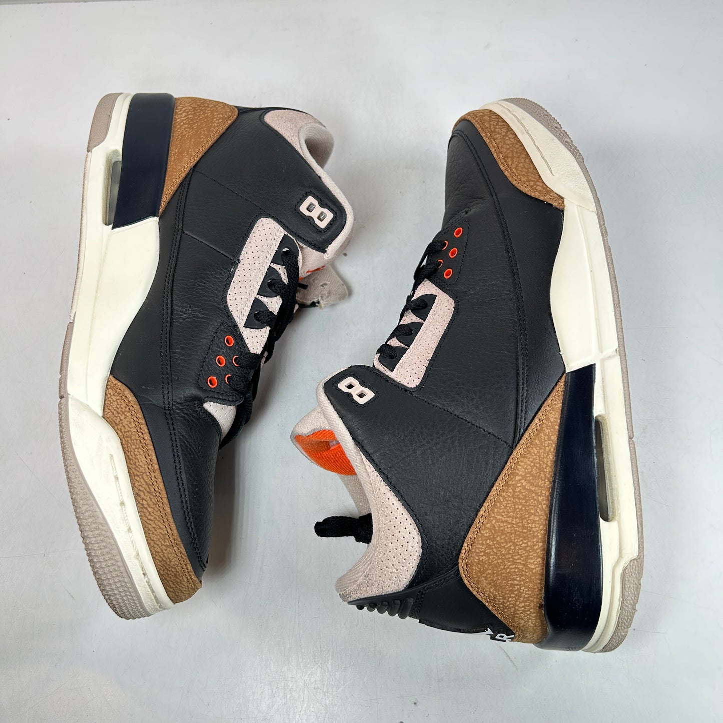 CT8532 008 Jordan 3 Retro Desert Elephant [USED] - 13 M (Used2)