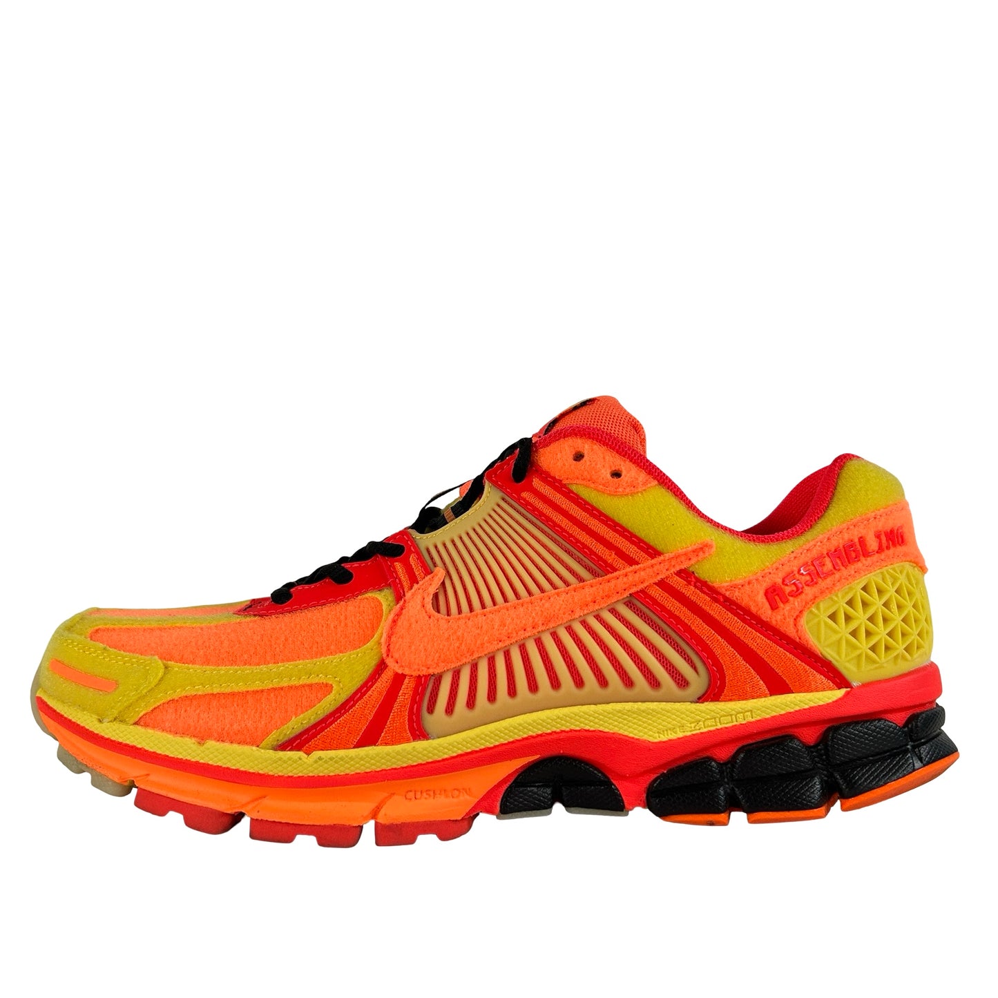 FD9711 602 Nike Zoom Vomero 5 Doernbecher