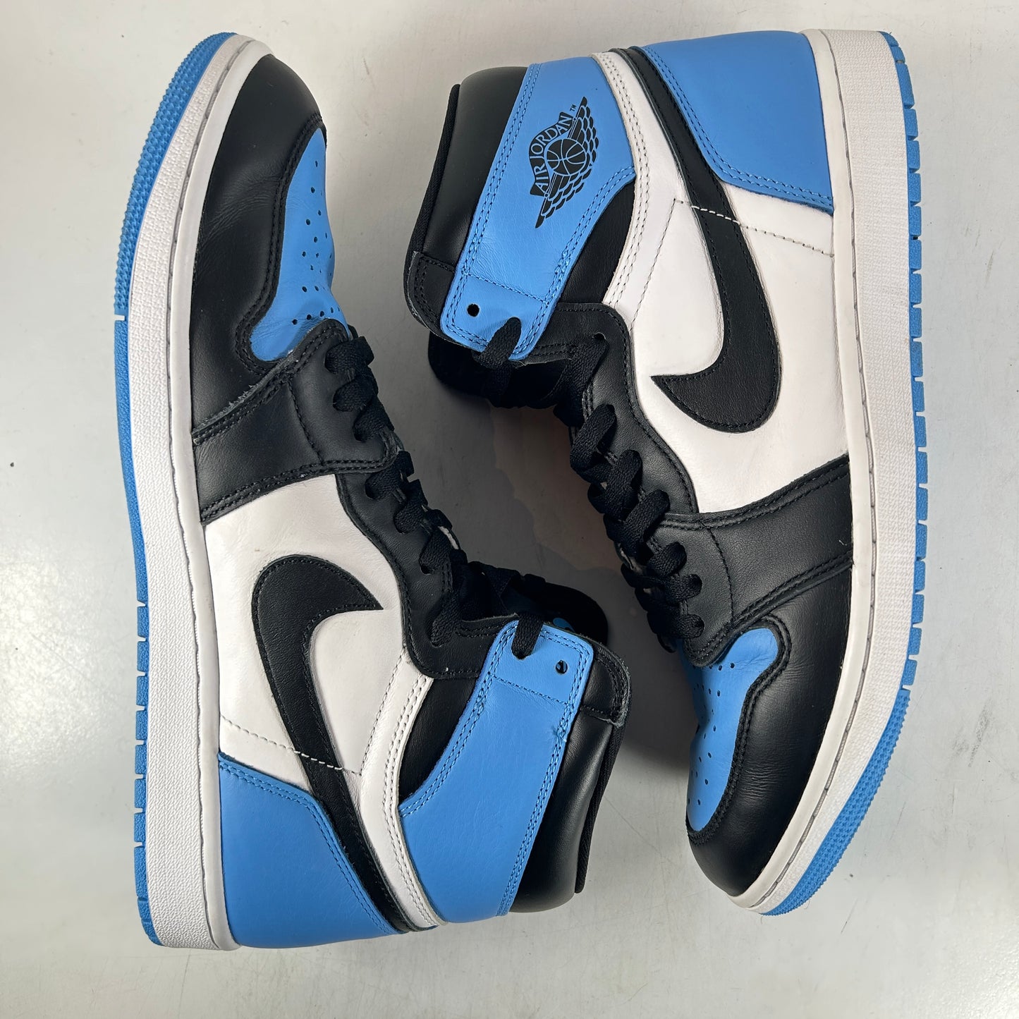 DZ5485 400 Jordan 1 Retro High OG UNC Toe [USED] - 13 M (Used2)