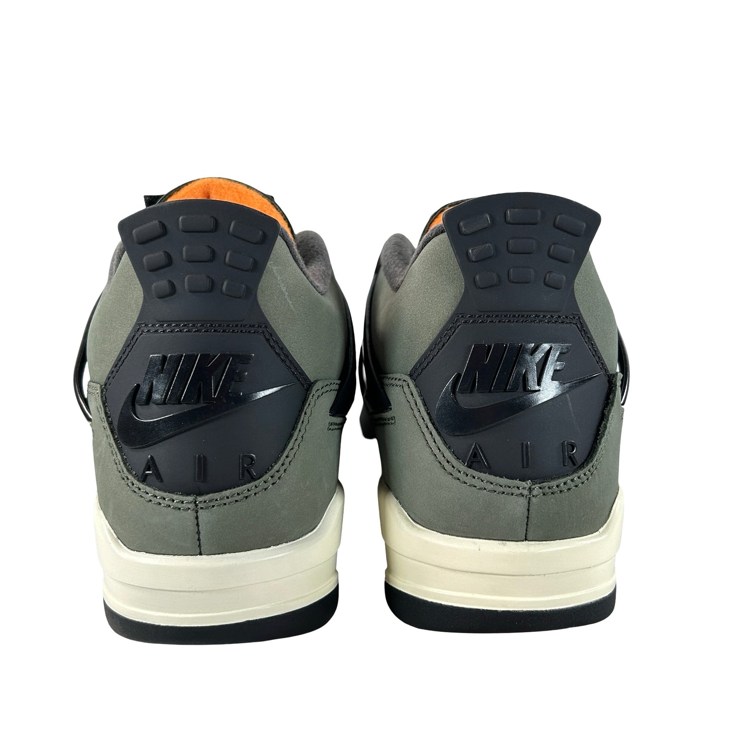 IB1519 200 Jordan 4 Retro OG SP Undefeated (2025) [CONDITIONAL] - 8 M (Stain on Left Toe Box)