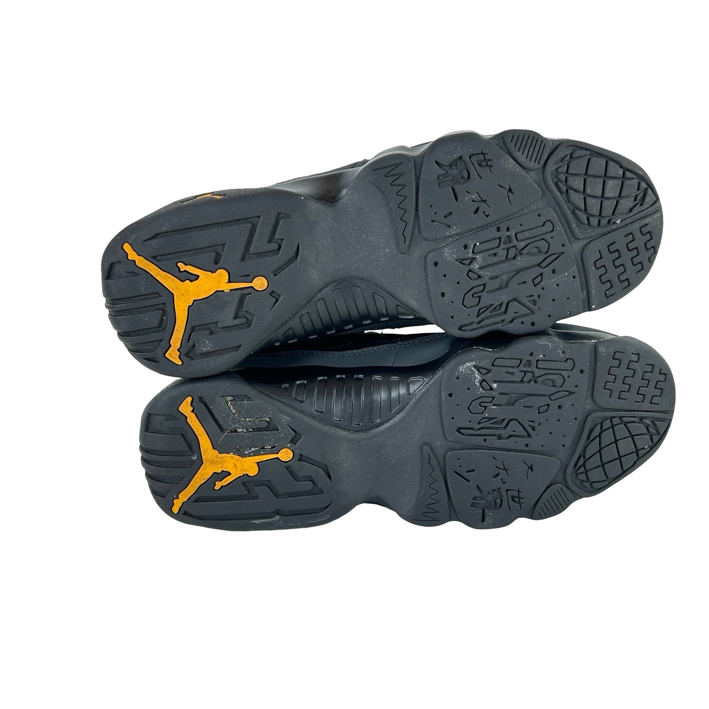 302359 070 Jordan 9 Retro Dark Charcoal University Gold (GS) [USED] - 7 Y (Used) (No Box)