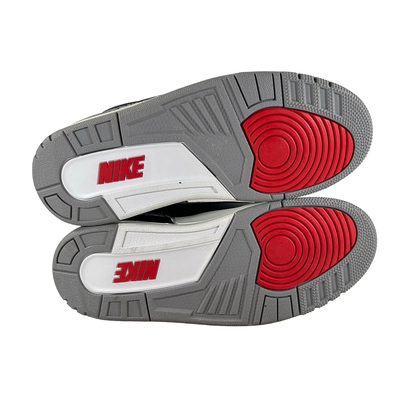 854262 001 Jordan 3 Black Cement 2018 [CONDITIONAL] - 8 M (Yellowing Heel Tabs) (No Box)