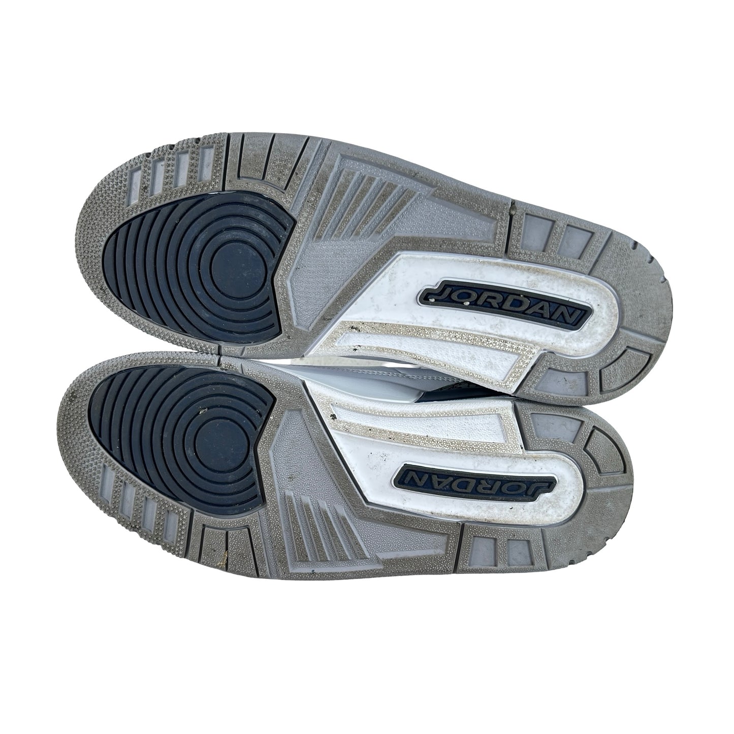 CT8532 140 Jordan 3 Retro Midnight Navy [USED] - 9 M (Used2)