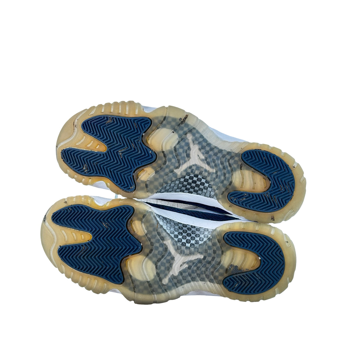 CD6846 102 Jordan 11 Retro Low Snake Navy (2019) [USED] - 9 M (Used)