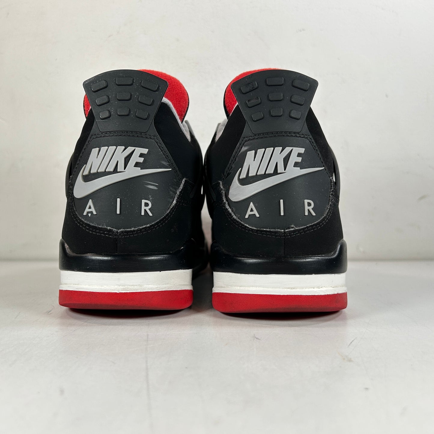 308497 060 Jordan 4 Retro Bred (2019) [USED] - 11 M (Used3)