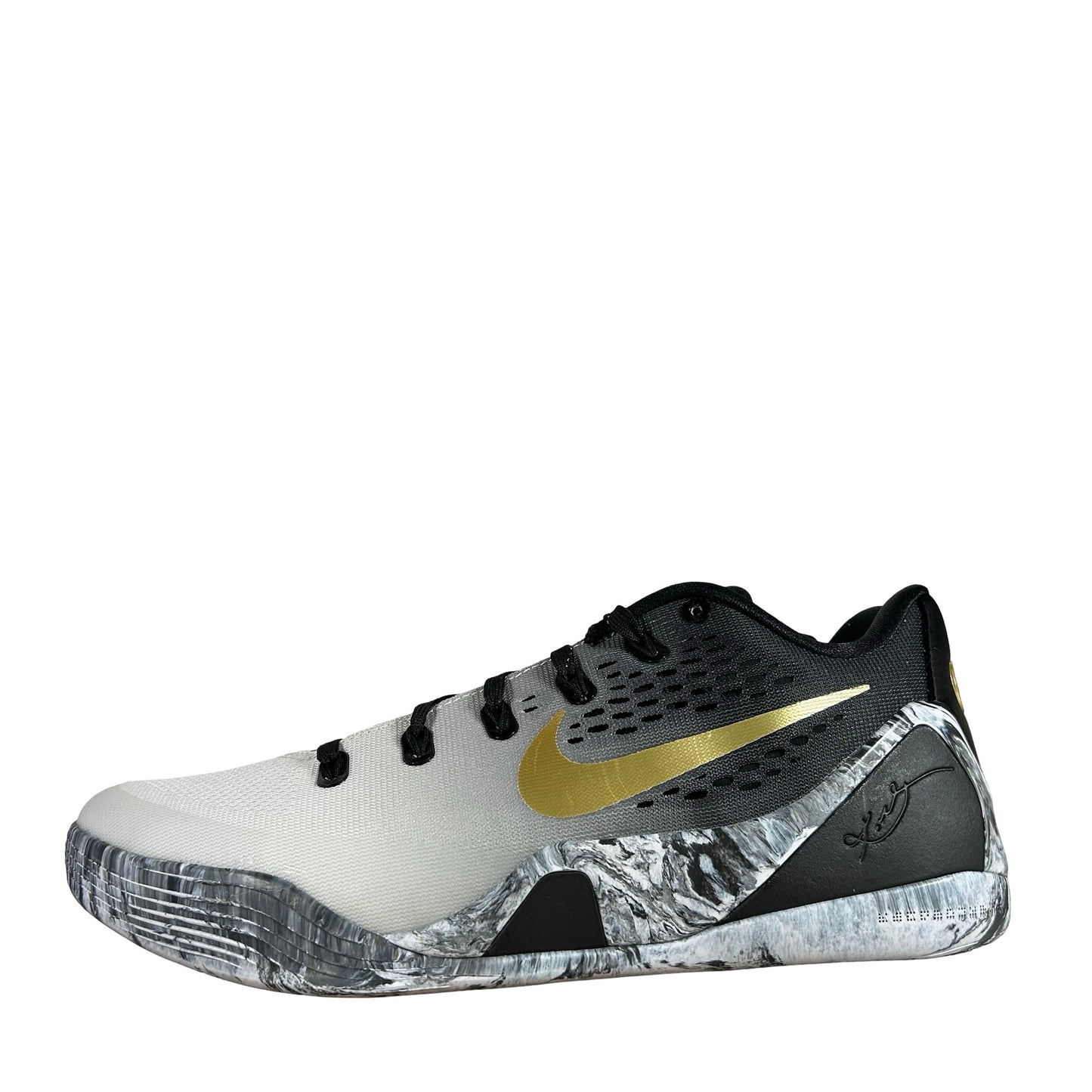FZ7333 002 Nike Kobe 9 EM Low Protro Mambacita - 9 M (Used)
