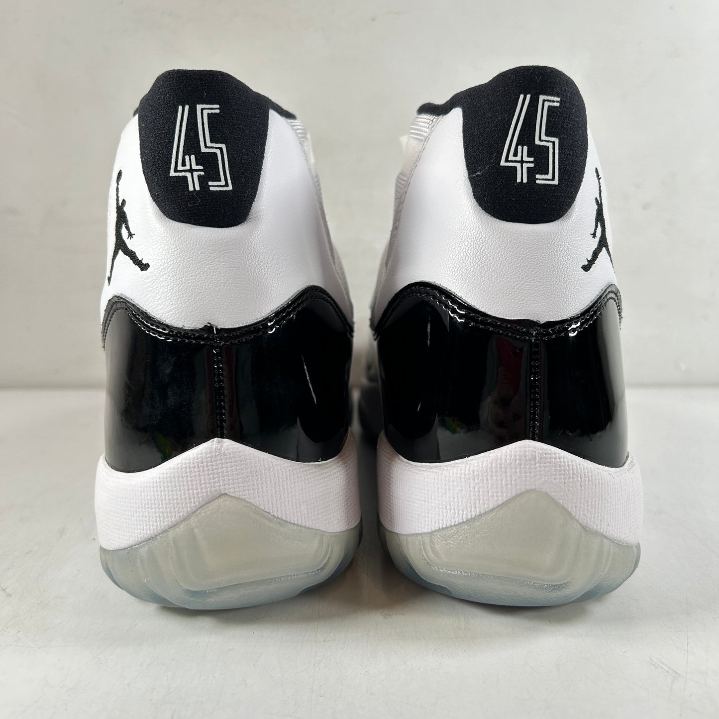 378037 100 Jordan 11 Concord [CONDITIONAL] - 11 M (No Box) (Soles Yellowing)