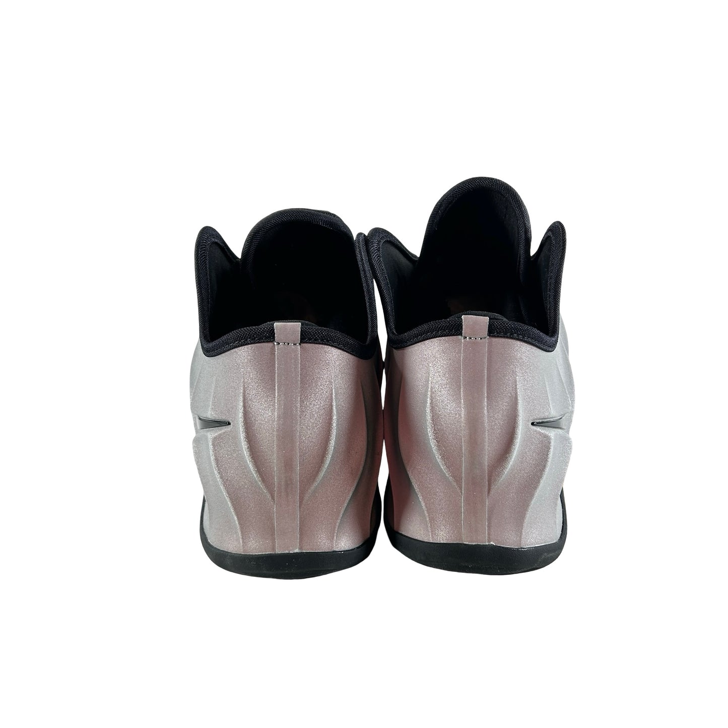 FZ5590 002 Nike GT Future Metallic Silver [Used] - 8.5 M (Used)