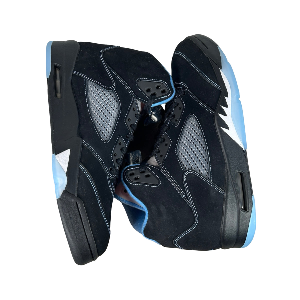 DD0587 008 Jordan 5 Retro Black University Blue (2026) [USED] - 11 M (Used5)