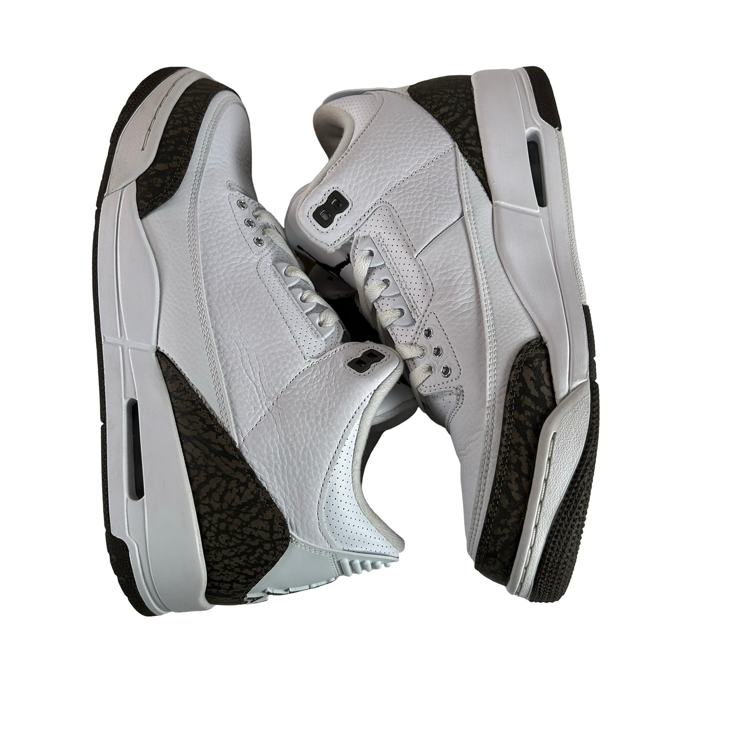 136064 122 Jordan 3 Retro Mocha (2018) [USED] - 10.5 M (Used2)