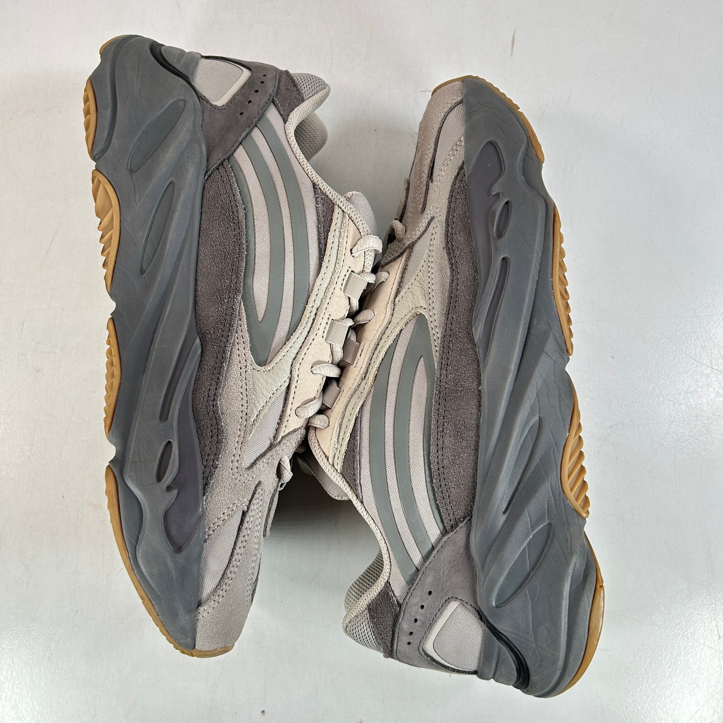 FU7914 adidas Yeezy Boost 700 V2 Tephra [USED] - 10 M (Used) (No Box)