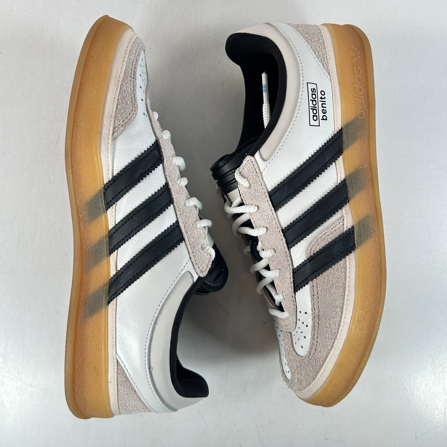 IF9735 adidas Gazelle Indoor Bad Bunny [USED] - 8.5 M (Used)