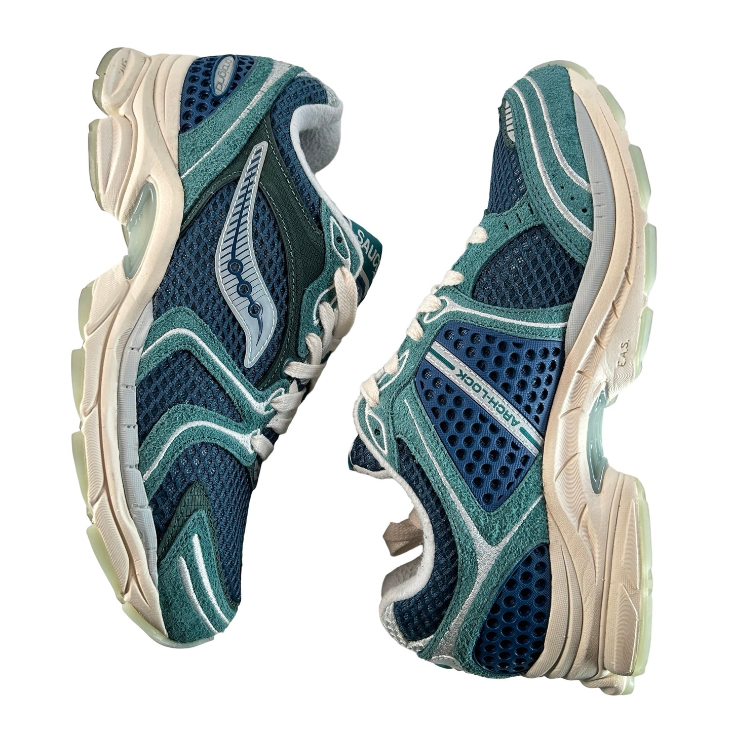 S70874 1 Saucony ProGrid Triumph 4 END. Nessie [USED] - 9 M (Used)