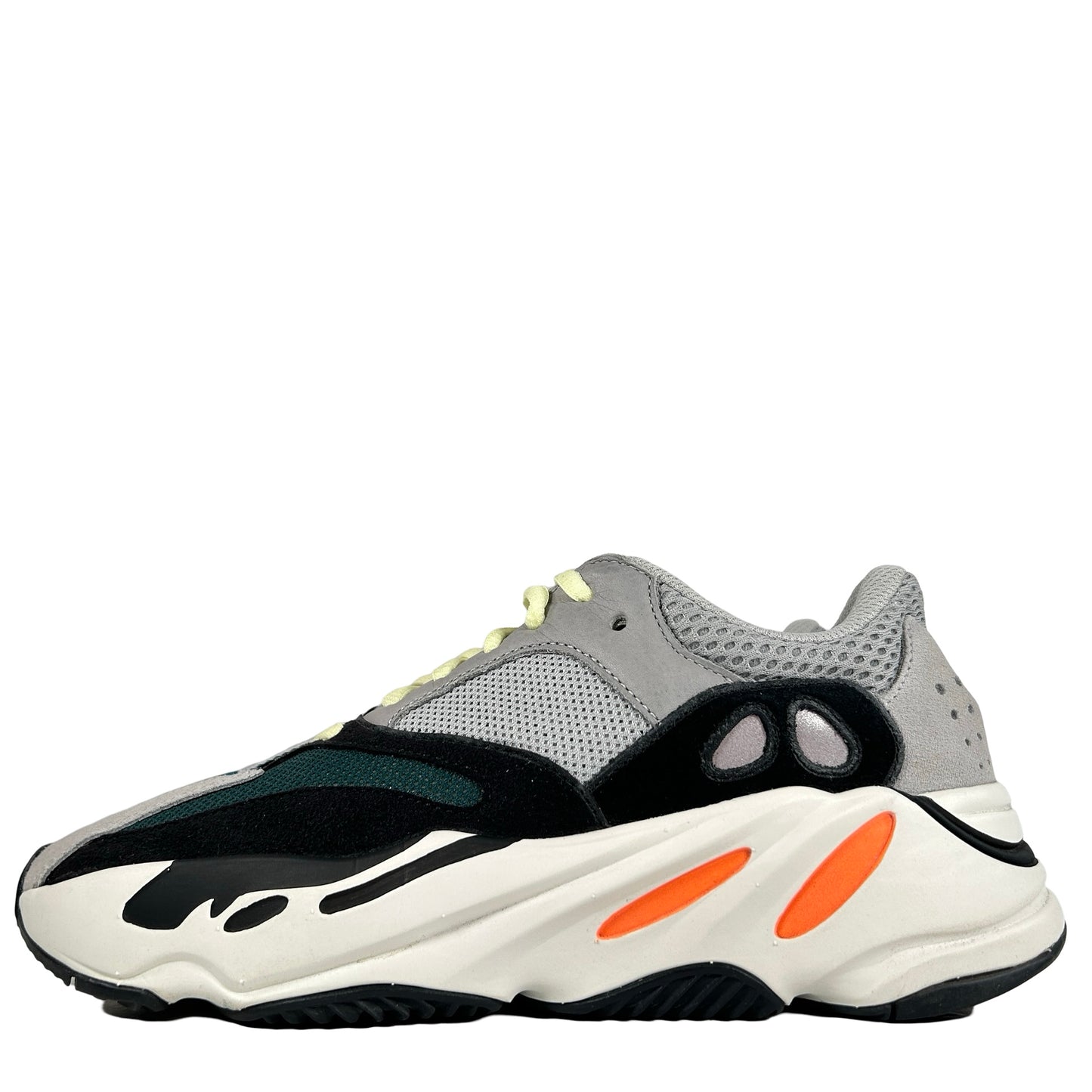 B75571 Yeezy 700 Wave Runner [USED] - 6.5 M (Used)