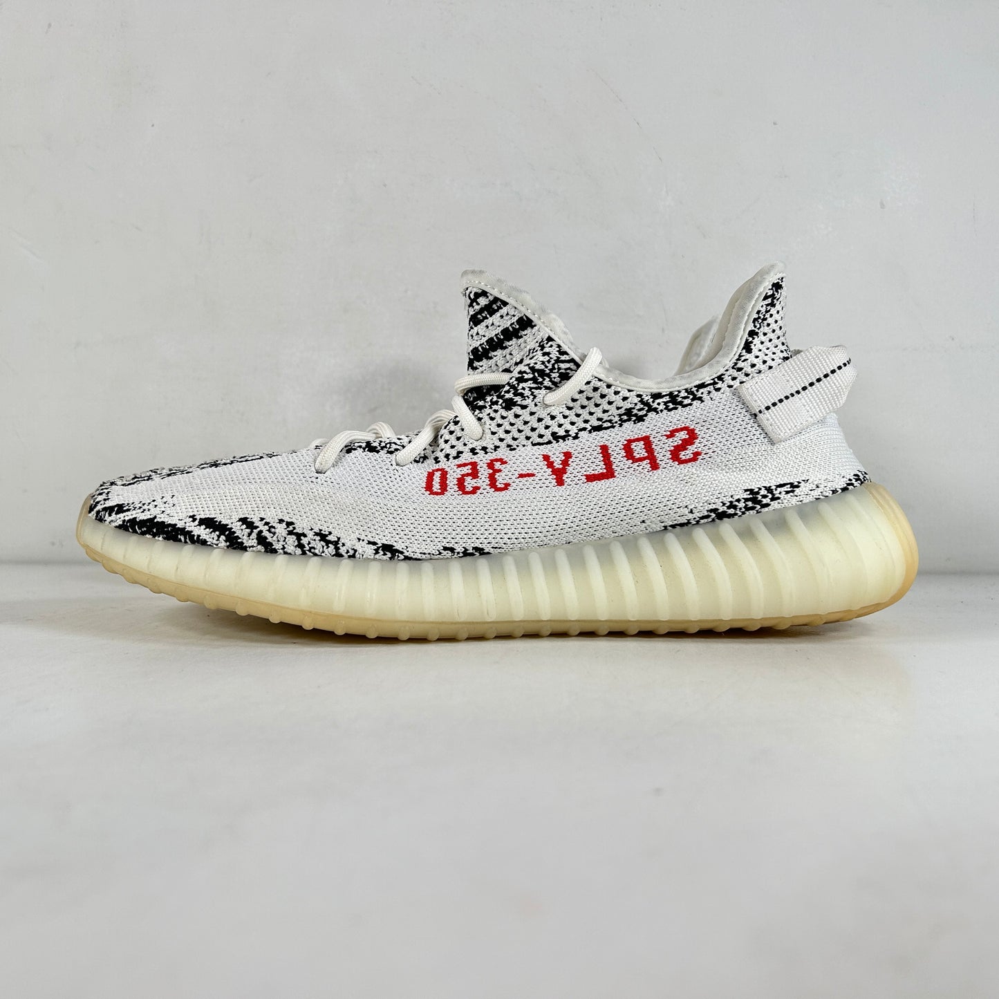 CP9654 Yeezy 350 V2 Zebra [USED] - 10.5 M (Used2)