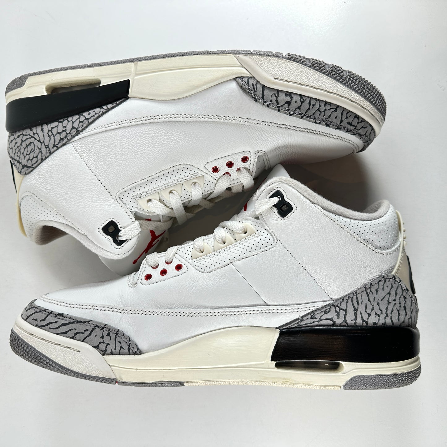 DN3707 100 Jordan 3 Retro White Cement Reimagined [USED] - 11 M (Used2)