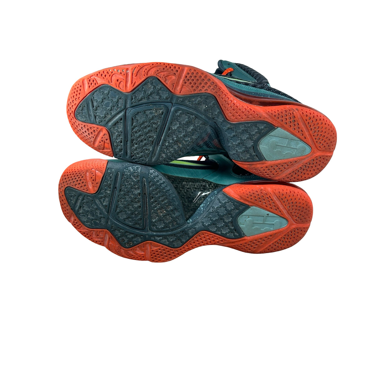469764 004 Nike LeBron 9 Cannon [USED] - 10.5 M (Used)