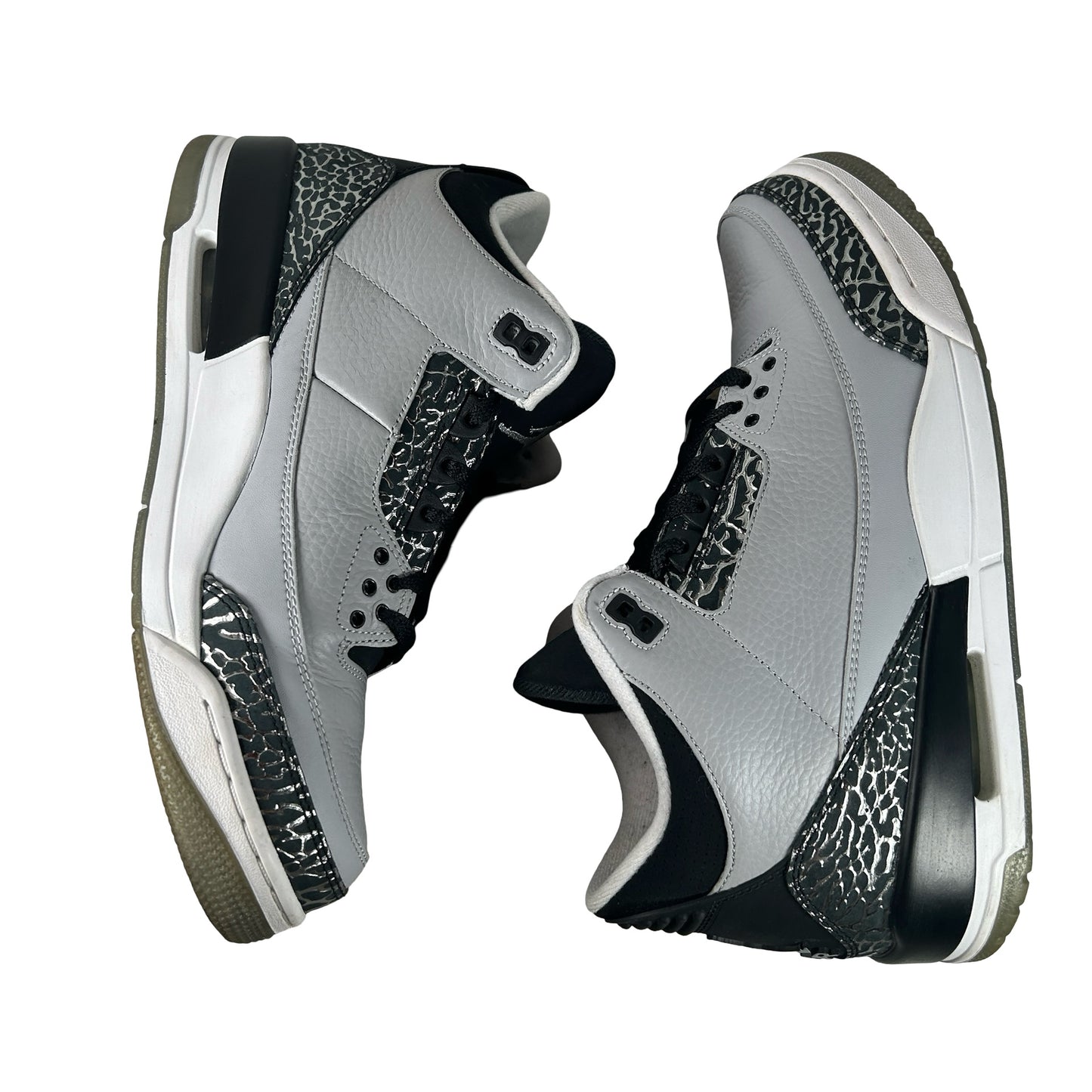 136064 004 Jordan 3 Retro Wolf Grey [USED] - 10.5 M (Used2)