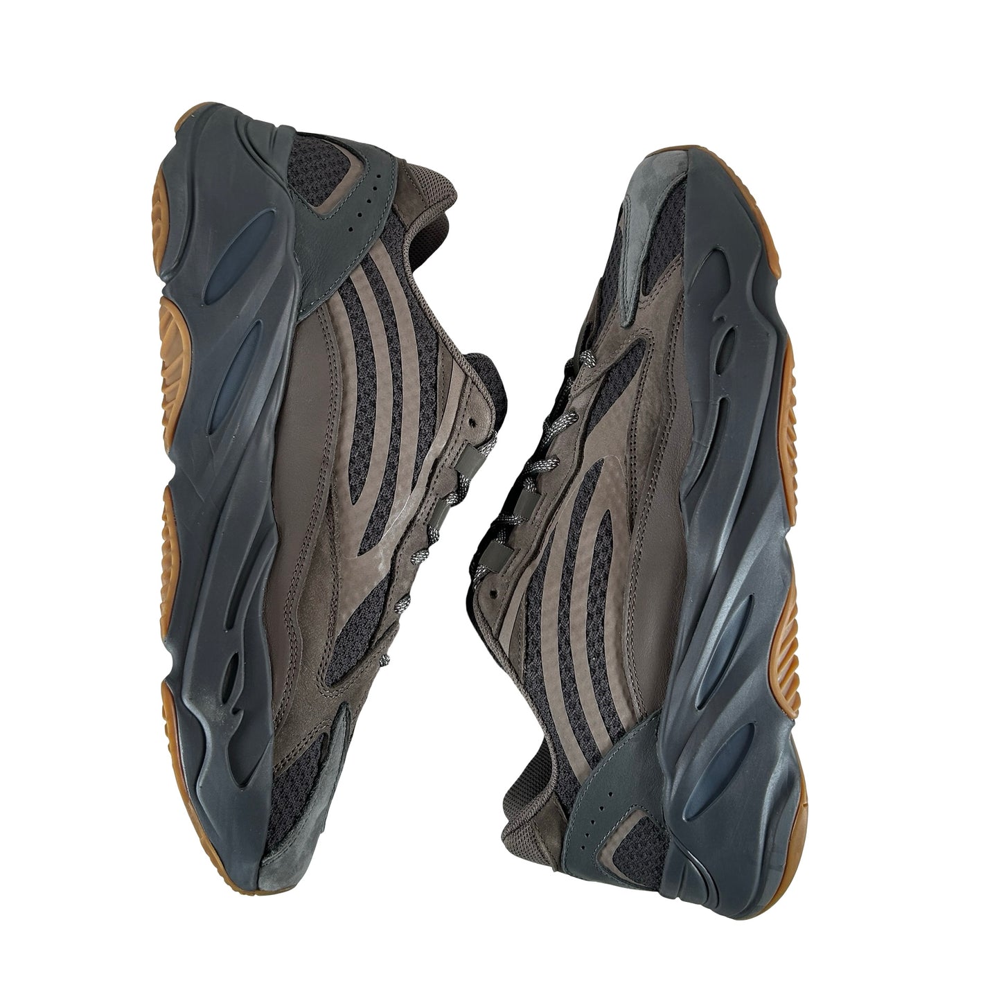 EG6860 Adidas Yeezy Boost 700 V2 Geoda