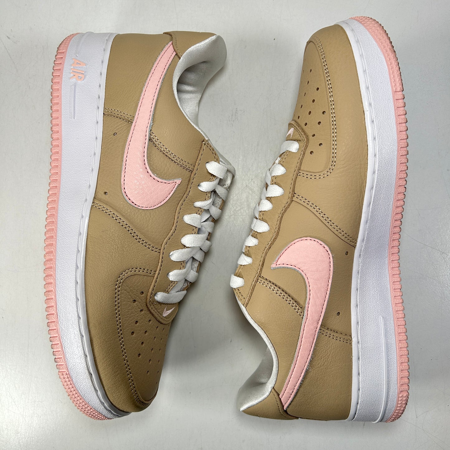 845053 201 Nike Air Force 1 Low Linen (2024) [USED] - 10 M (Used)