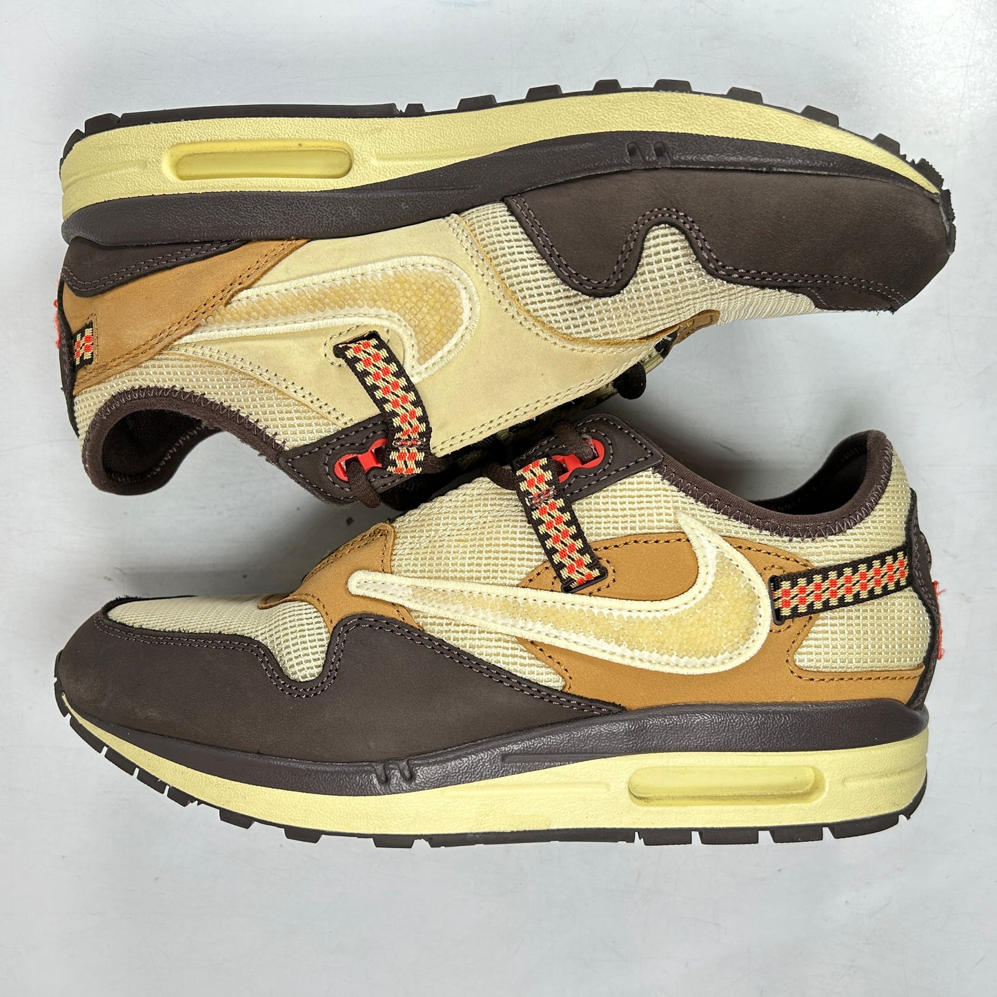 DO9392 200 Nike Air Max 1 Travis Scott Brown [USED] - 7.5 M (Used)