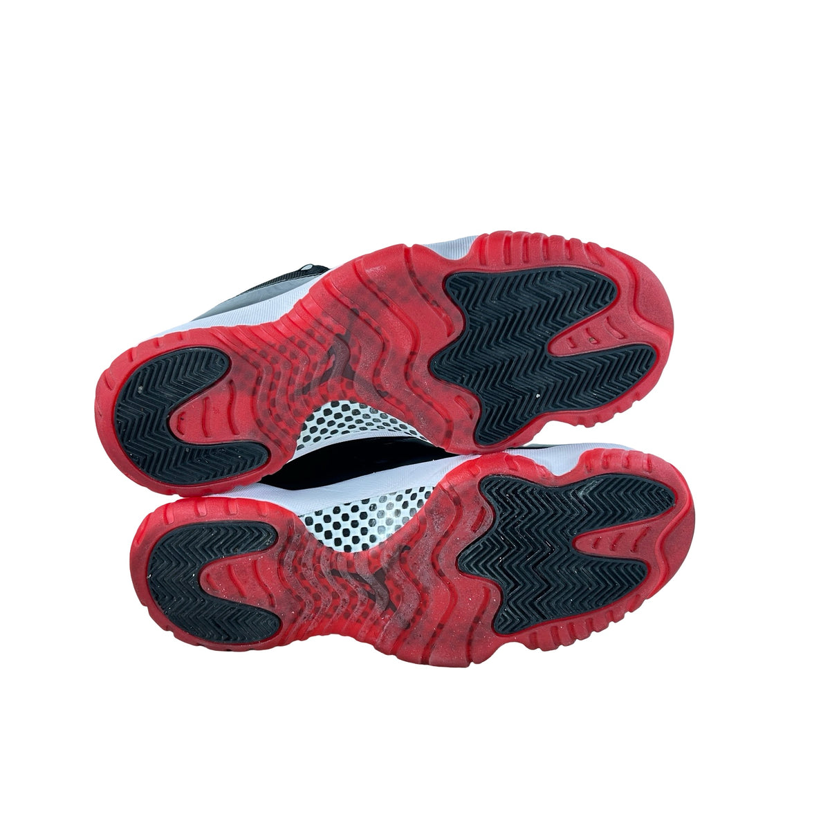 378037 061 Jordan 11 Bred (2019) [USED] - 10.5 M (Used12)