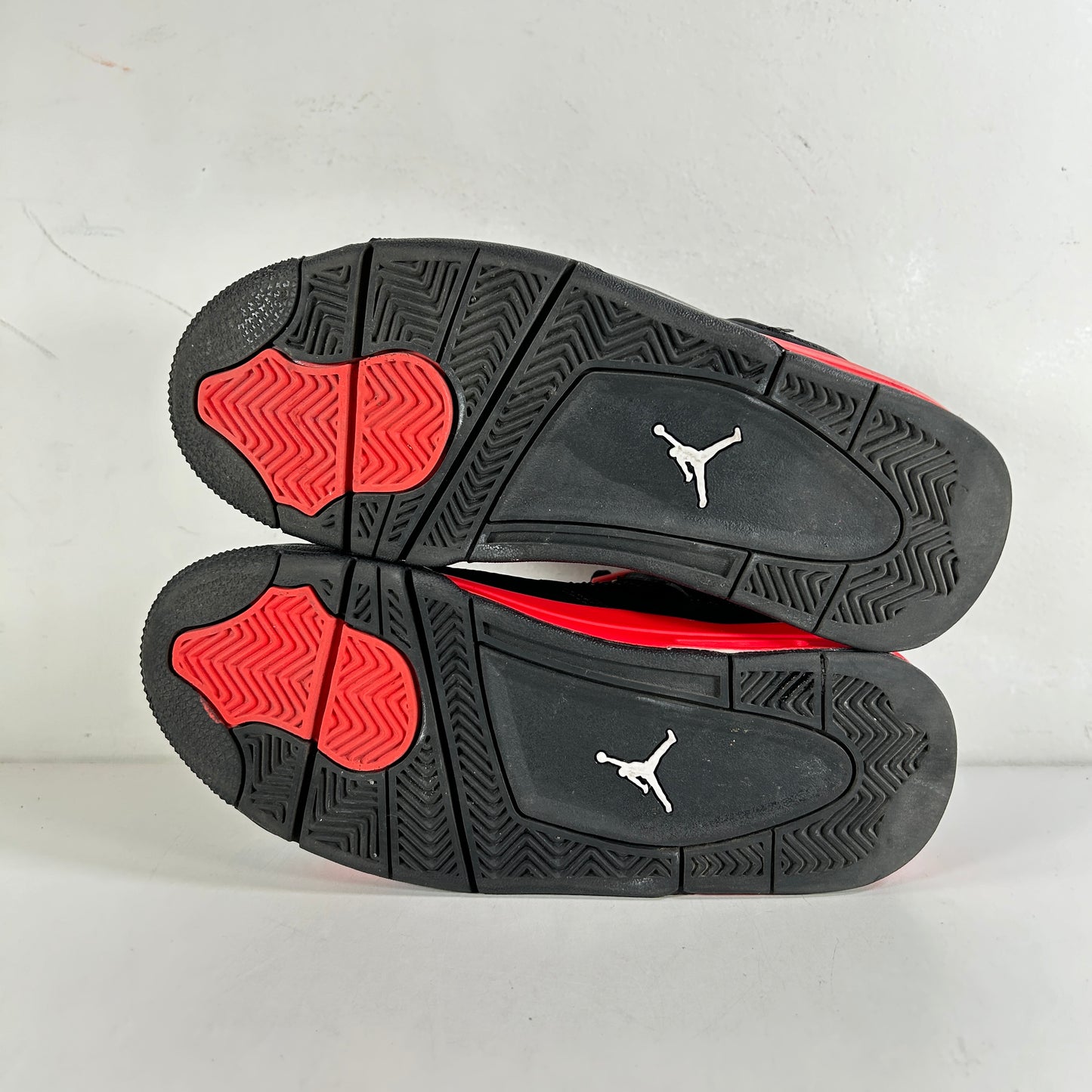 408452 016 Jordan 4 Retro Red Thunder (GS) [USED] - 5.5 Y (Used)