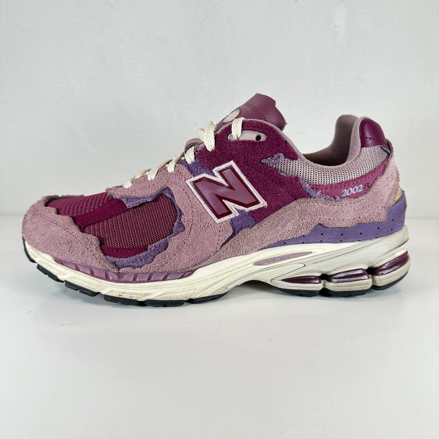 M2002RDH New Balance 2002R Paquete de protección Rosa