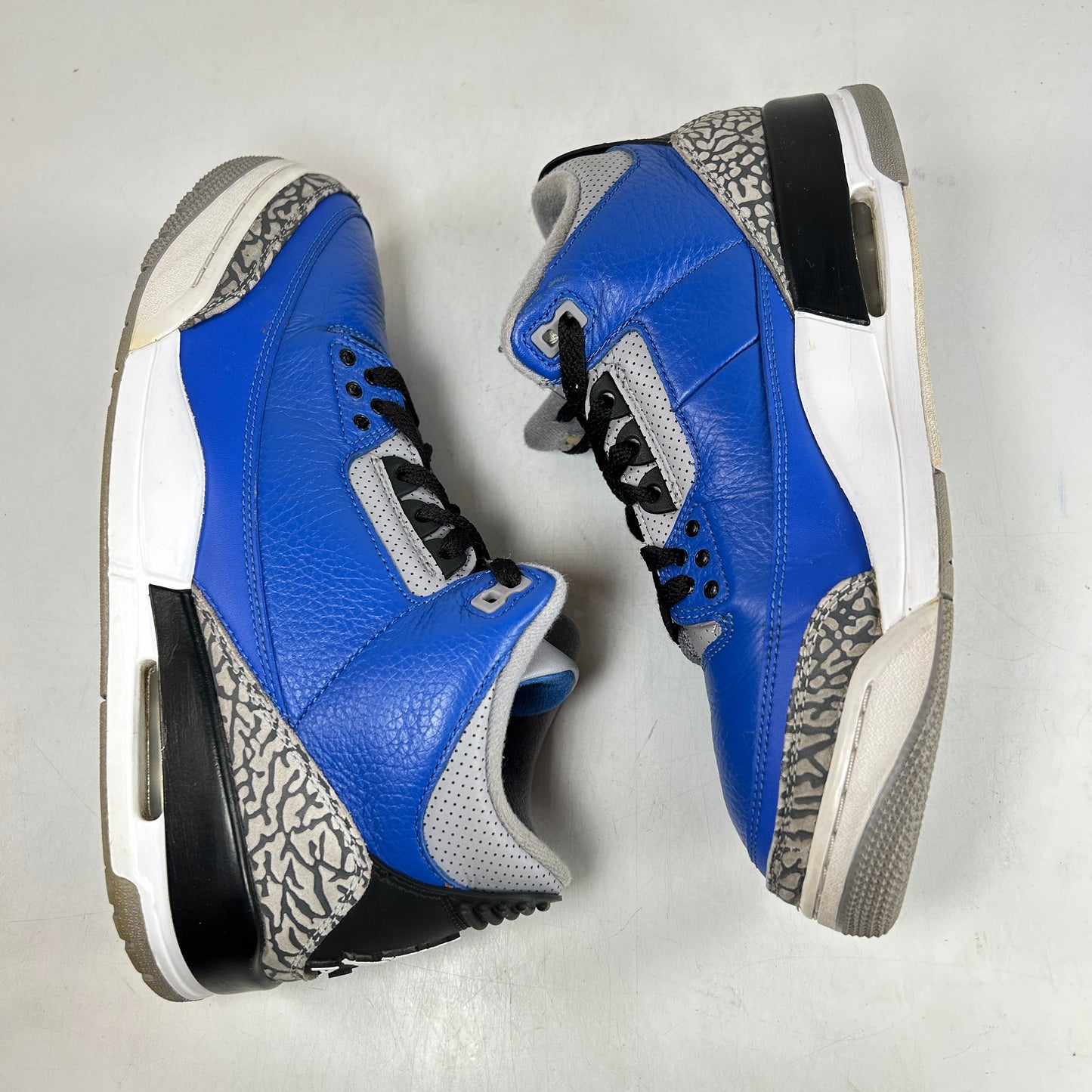 CT8532 400 Jordan 3 Retro Varsity Royal Cement [USED] - 9.5 M (Used2)