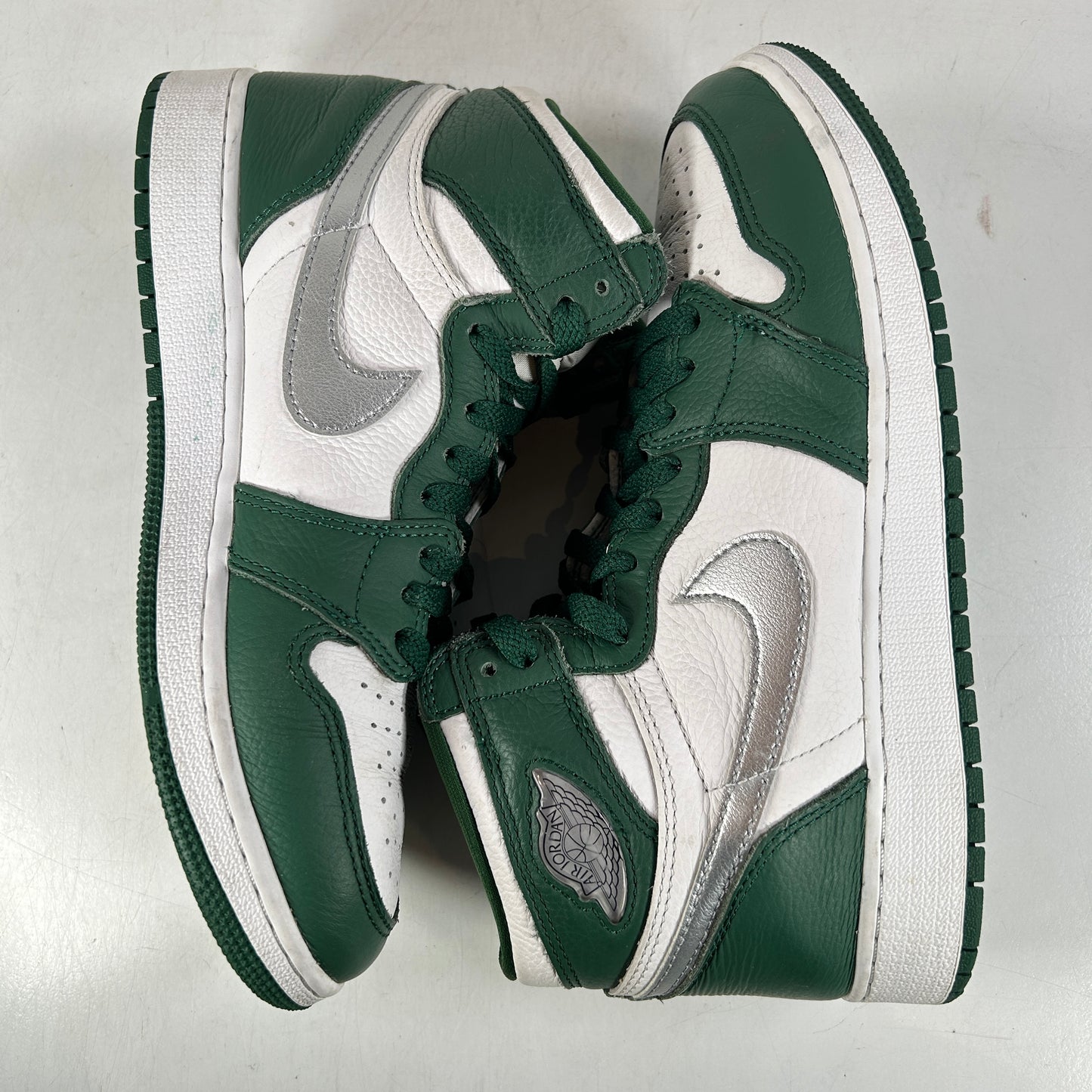 575441 303 Jordan 1 Retro High OG Gorge Verde (GS)
