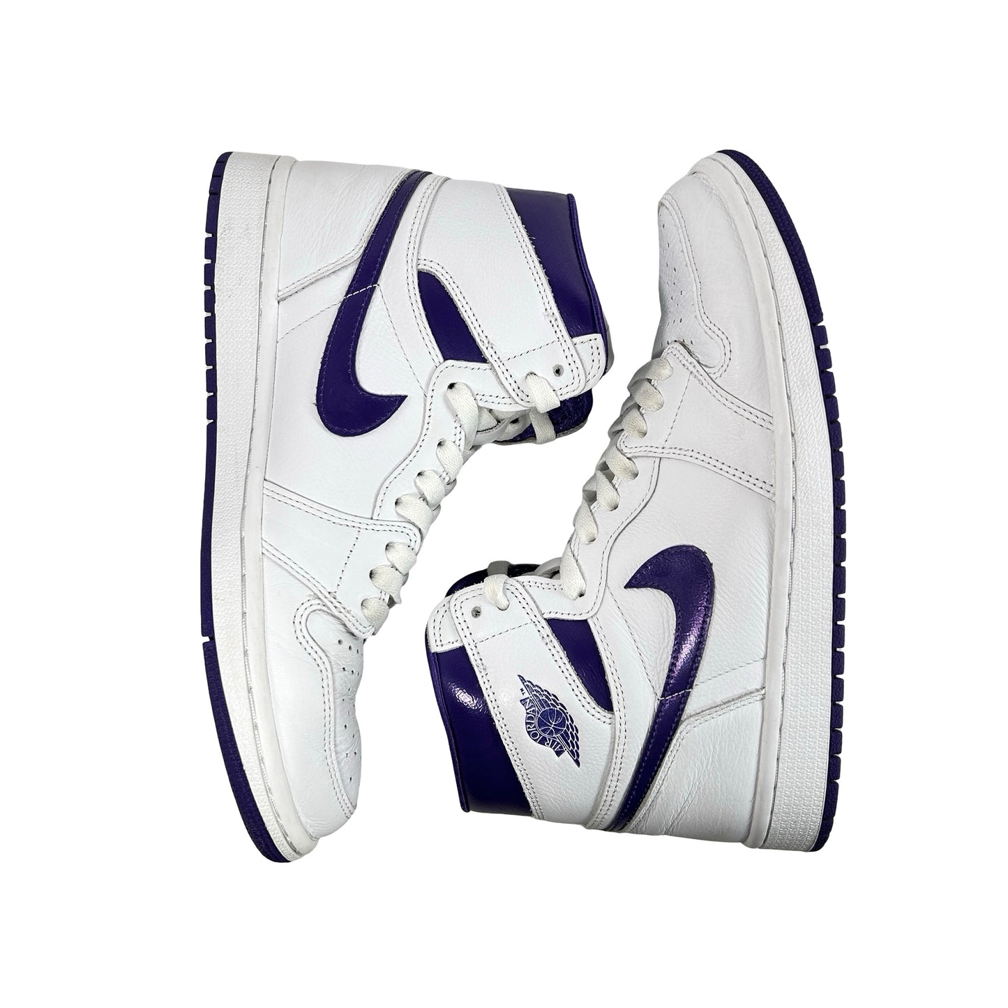 CD0461 151 Wmns Jordan 1 Retro High Court Purple [USED] - 8 W (Used)