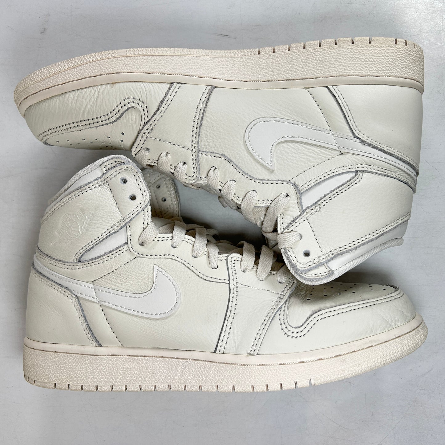 575441 114 Jordan 1 Retro High OG Sail (GS) [USED] - 7 Y (Used)