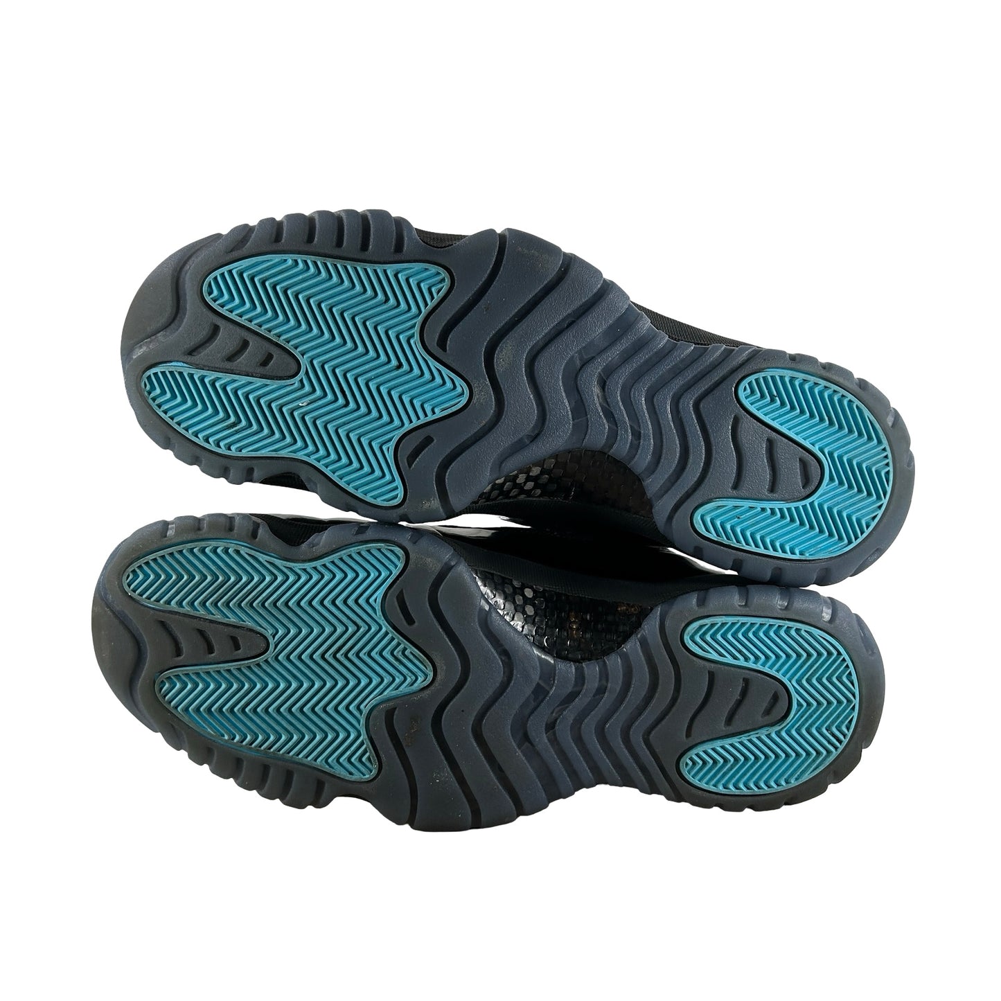 CT8012 047 Jordan 11 Retro Gamma Blue (2025) [USED] - 12 M (Used3)