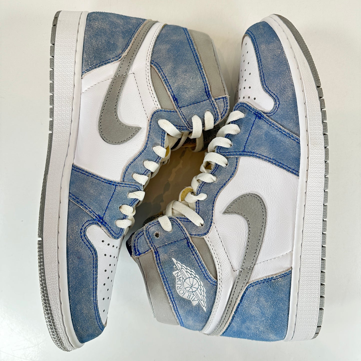 555088 402 Jordan 1 Hyper Royal [USED] - 11 M (Used) (Replace Box)