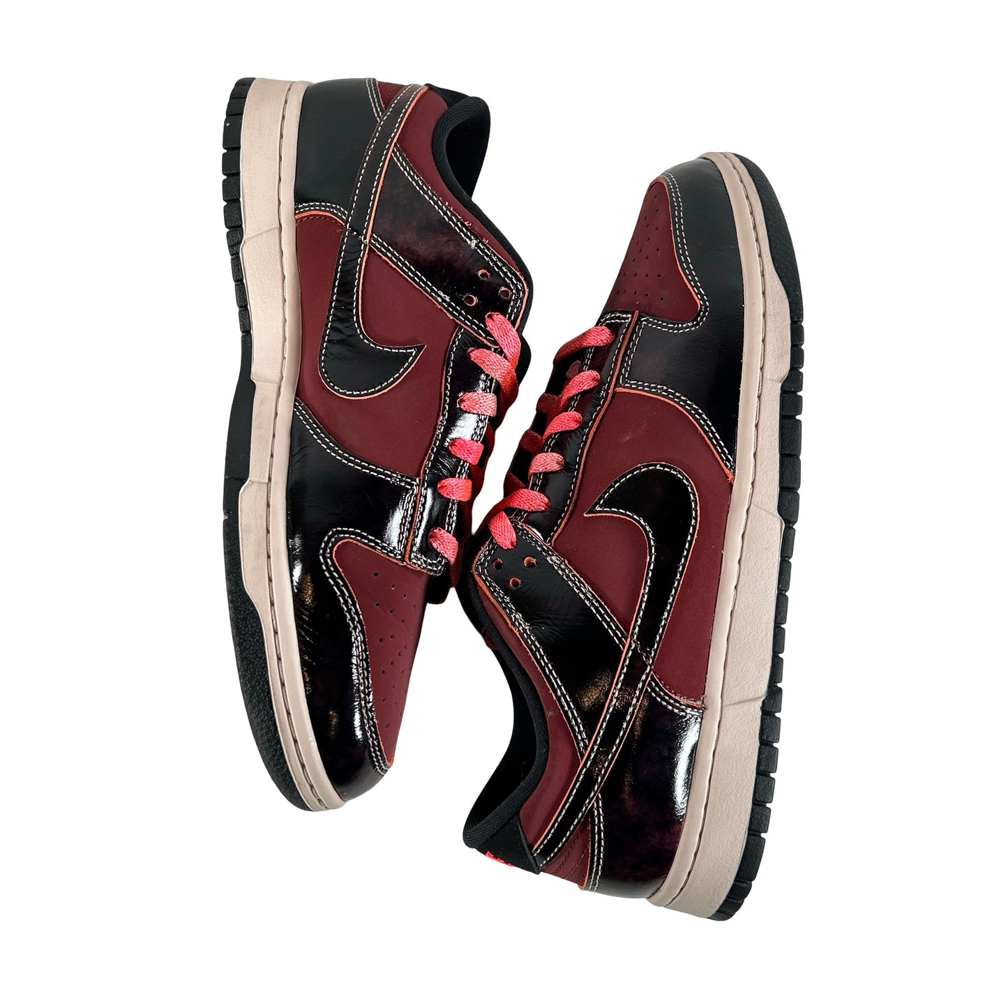 HQ1965 600 Nike Dunk Low SE Red Panda [USED] - 10 M (Used)